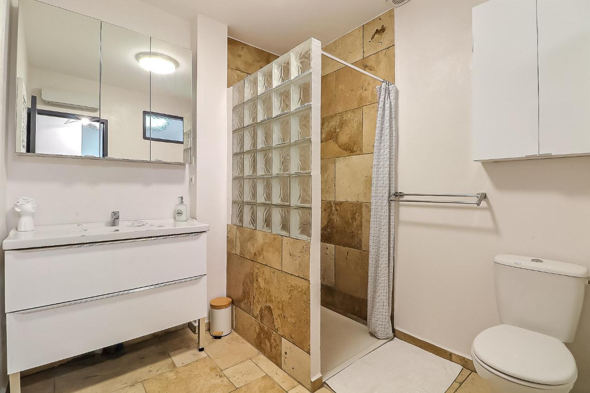 Le Logy-Cosy - Appartement 5 Pers - Clim Wifi Cosy Garage Saint-Gilles  Exterior photo